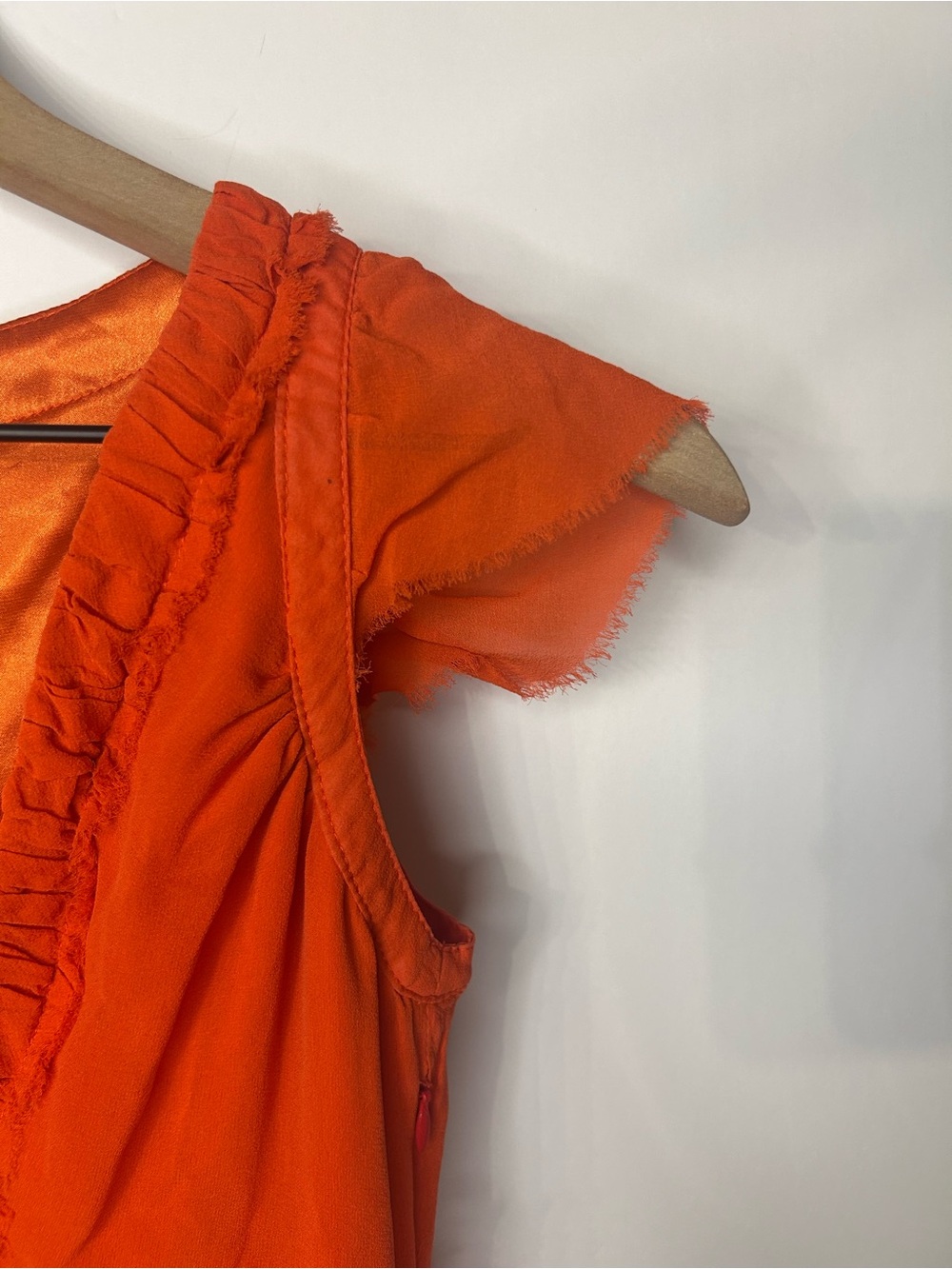 Marc Jacobs Vintage Silk Orange Ruffle V Neck Dress, Size 0 - Picture 4 of 10